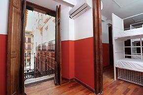 Feel Hostels City Center