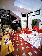 Feel Hostels City Center