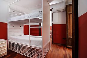 Feel Hostels City Center