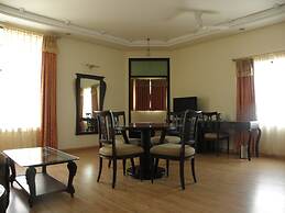 juSTa Lake Nahargarh Palace