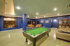 juSTa Lake Nahargarh Palace