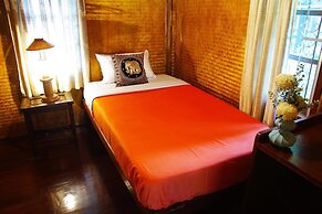 Areeya Phuree Resort