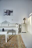 9 Muses Exclusive Apartments