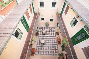The Market Courtyard - Jerusalem Suites