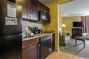 MainStay Suites Jacksonville near Camp Lejeune