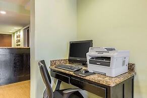 MainStay Suites Jacksonville near Camp Lejeune