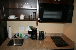 MainStay Suites Jacksonville near Camp Lejeune