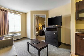 MainStay Suites Jacksonville near Camp Lejeune