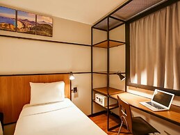 ibis Copacabana Posto 2 Hotel