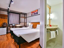 ibis Copacabana Posto 2 Hotel
