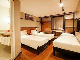 ibis Copacabana Posto 2 Hotel