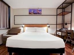 ibis Copacabana Posto 2 Hotel