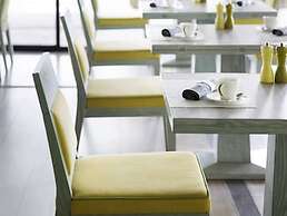 Pullman Phuket Arcadia Naithon Beach