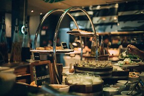 Pullman Phuket Arcadia Naithon Beach