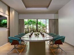 Pullman Phuket Arcadia Naithon Beach