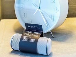 Pullman Phuket Arcadia Naithon Beach