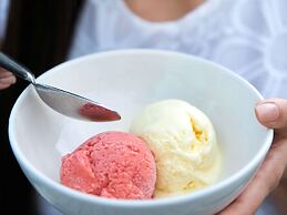 Pullman Phuket Arcadia Naithon Beach