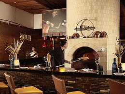 Pullman Phuket Arcadia Naithon Beach