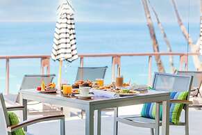 Pullman Phuket Arcadia Naithon Beach