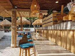 Pullman Phuket Arcadia Naithon Beach