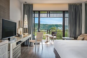 Pullman Phuket Arcadia Naithon Beach
