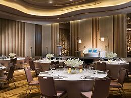 Pullman Phuket Arcadia Naithon Beach