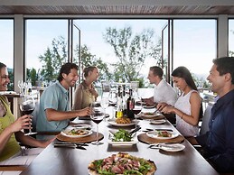 Pullman Phuket Arcadia Naithon Beach