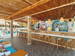 Pullman Phuket Arcadia Naithon Beach