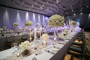 Pullman Phuket Arcadia Naithon Beach