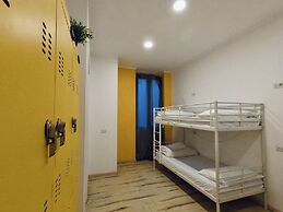 QUO Milano - Hostel