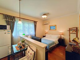 Ladoll Service Apartment