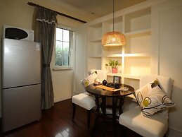 Ladoll Service Apartment