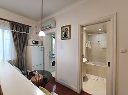 Ladoll Service Apartment