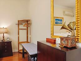 Ladoll Service Apartment