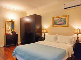 Ladoll Service Apartment