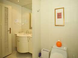 Ladoll Service Apartment