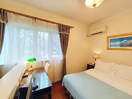 Ladoll Service Apartment