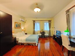 Ladoll Service Apartment