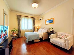 Ladoll Service Apartment