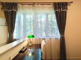 Ladoll Service Apartment