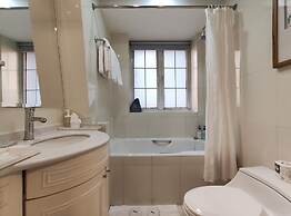 Ladoll Service Apartment