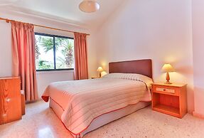 Tavros Hotel Apartments