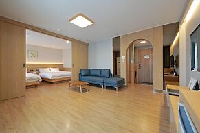 Benikea Swiss Rosen Hotel