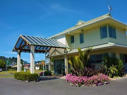 Birchwood Spa Motel