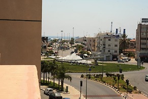 Elysso Hotel
