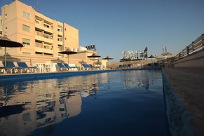 Elysso Hotel