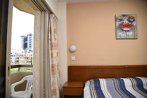 Elysso Hotel