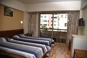 Elysso Hotel