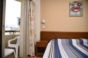Elysso Hotel