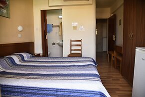 Elysso Hotel